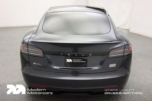 2024 Tesla Model S Plaid