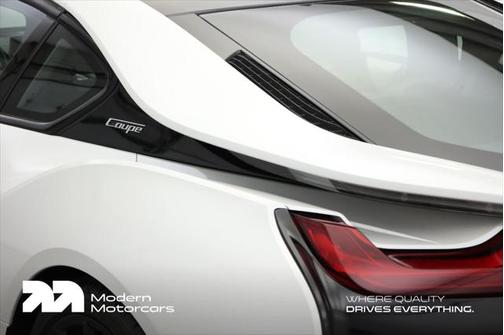2019 BMW i8