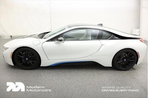 2019 BMW i8