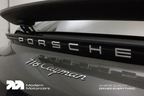 2022 Porsche 718 Cayman T