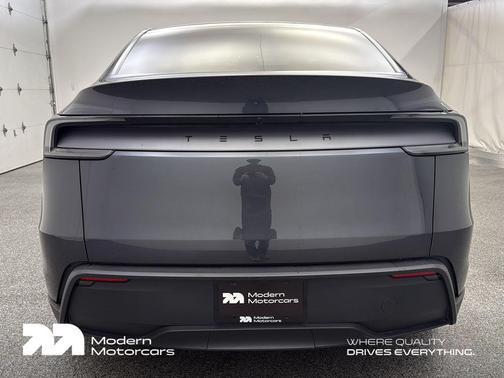 2026 Tesla Model Y Long Range