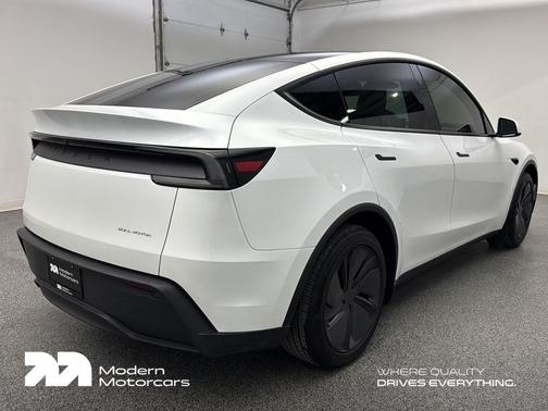 2026 Tesla Model Y Long Range