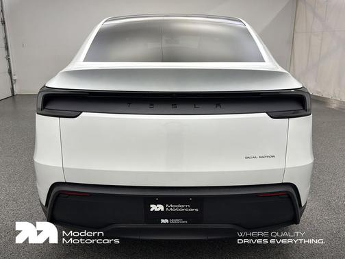 2026 Tesla Model Y Long Range