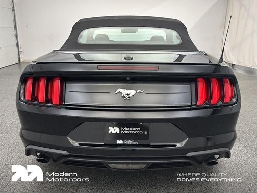 2022 Ford Mustang EcoBoost Premium