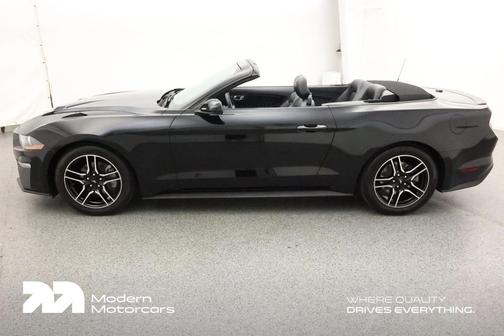 2022 Ford Mustang EcoBoost Premium