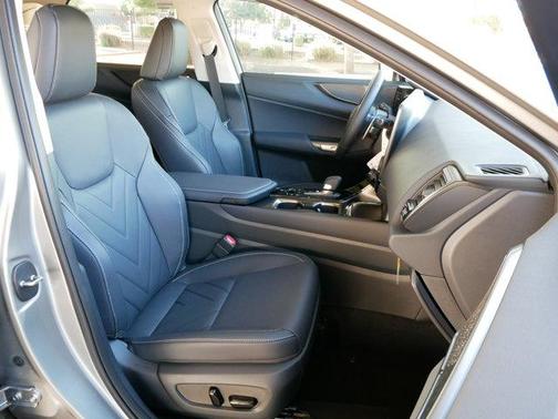 2026 Lexus NX 450h+ Luxury