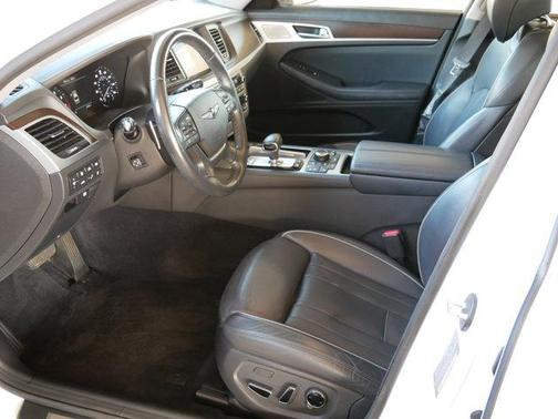 2020 Genesis G80 3.8