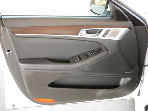 2020 Genesis G80 3.8