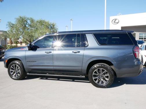 2021 Chevrolet Suburban 4WD Z71