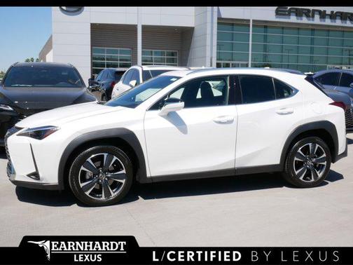 Eminent White Pearl 2025 Lexus UX 300h Base