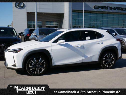 0083 2026 Lexus UX 300h Base