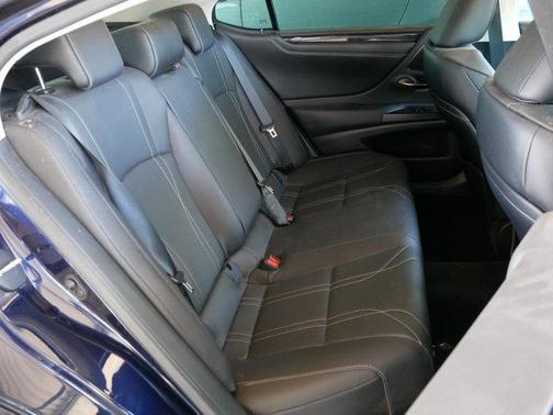 2021 Lexus ES 350 Luxury