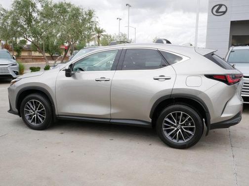 2025 Lexus NX 350h Premium