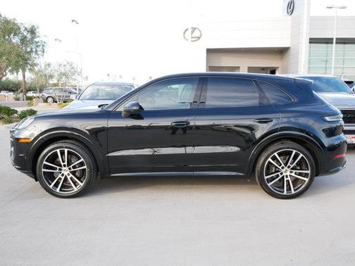 2024 Porsche Cayenne Cayenne