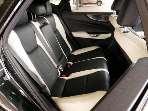 2022 Lexus NX 350h AWD