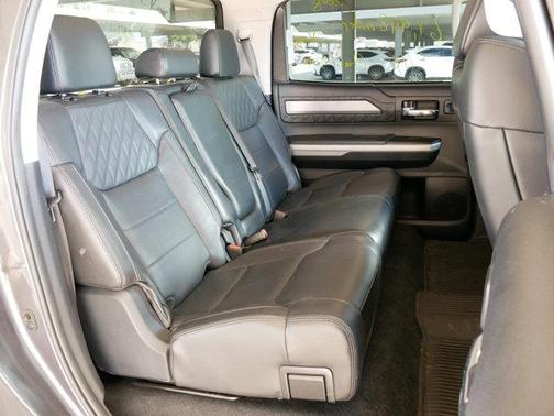 2018 Toyota Tundra Platinum