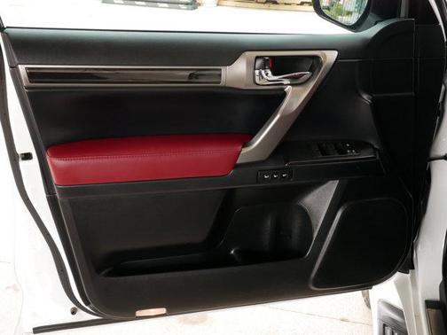 Eminent White Pearl 2023 Lexus GX 460 Premium