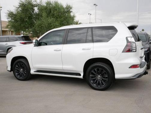 Eminent White Pearl 2023 Lexus GX 460 Premium