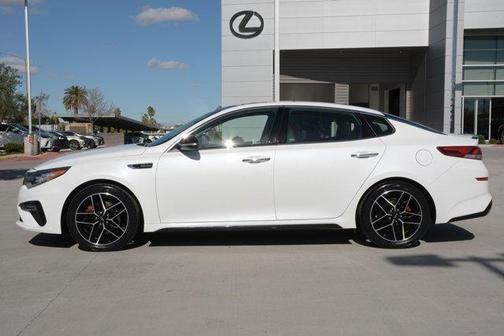 Photo 3 of 31 of 2020 Kia Optima SX Turbo