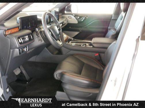 Pristine White Metallic Tri-Coat 2025 Lincoln Aviator Black Label AWD