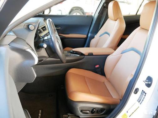 2022 Lexus UX 250h Base