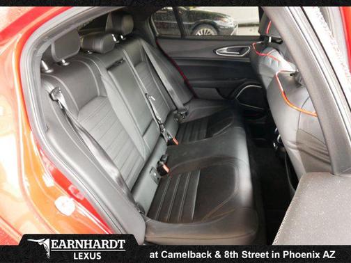 Rosso Etna 2023 Alfa Romeo Giulia Quadrifoglio