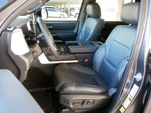 2023 Toyota Sequoia Platinum