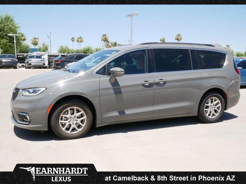 Ceramic Gray Clearcoat 2022 Chrysler Pacifica Touring L
