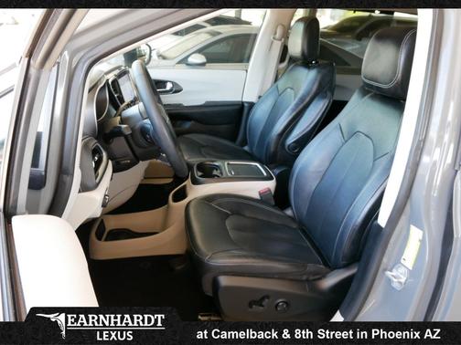 Ceramic Gray Clearcoat 2022 Chrysler Pacifica Touring L