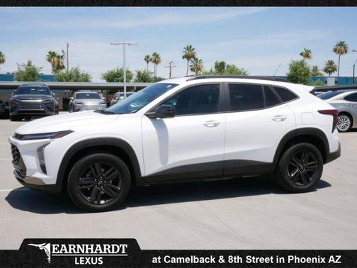 Summit White 2024 Chevrolet Trax FWD ACTIV