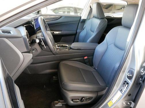 01J7 2025 Lexus NX 350h Premium