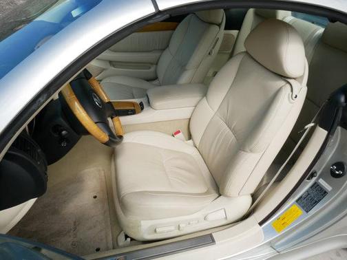 2002 Lexus SC 430 Base
