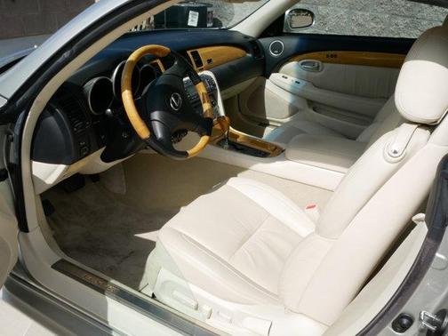 2002 Lexus SC 430 Base