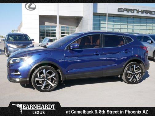 2022 Nissan Rogue Sport SL