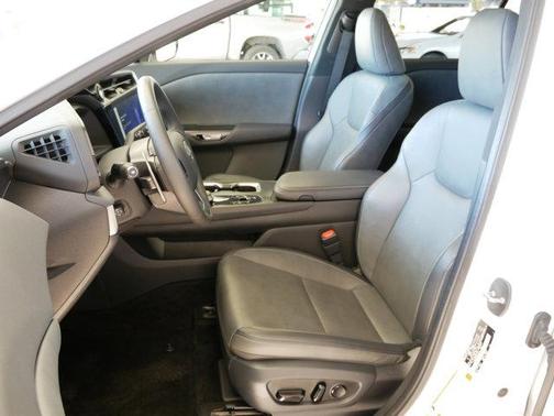 2024 Lexus RZ 300e Premium