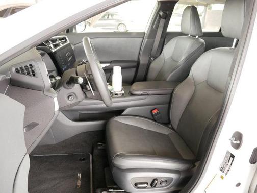 2024 Lexus RZ 300e Premium