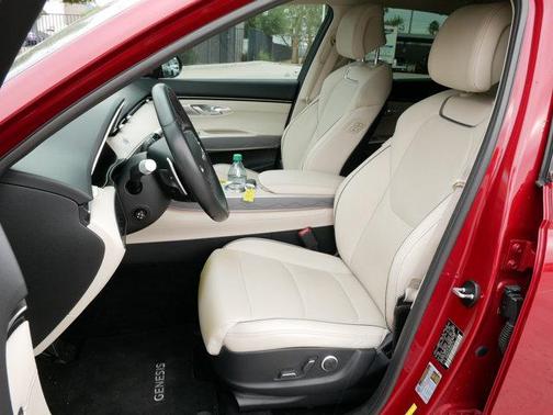 2022 Genesis GV70 2.5T AWD