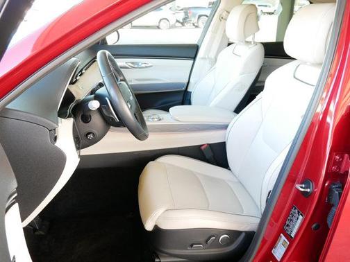 2022 Genesis GV70 2.5T AWD