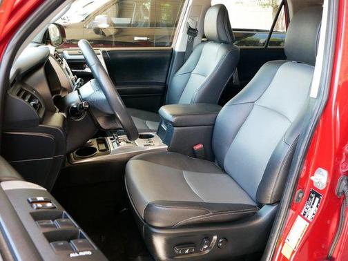 2022 Toyota 4Runner SR5 Premium