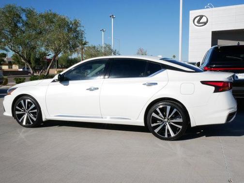 2021 Nissan Altima Platinum Intelligent AWD