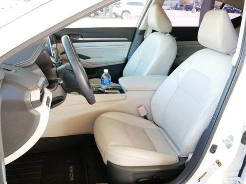 2021 Nissan Altima Platinum Intelligent AWD