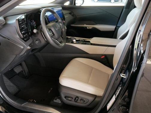 Caviar 2023 Lexus RX 350h Premium
