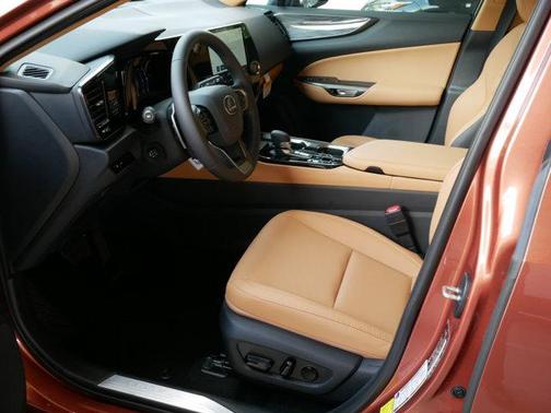 2025 Lexus NX 350 Premium