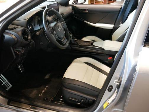 2023 Lexus IS 500 FSPORT