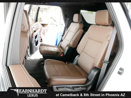 Iridescent Pearl Tricoat 2023 Chevrolet Tahoe 4WD High Country