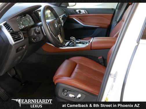 Mineral White Metallic 2023 BMW X5 PHEV xDrive45e