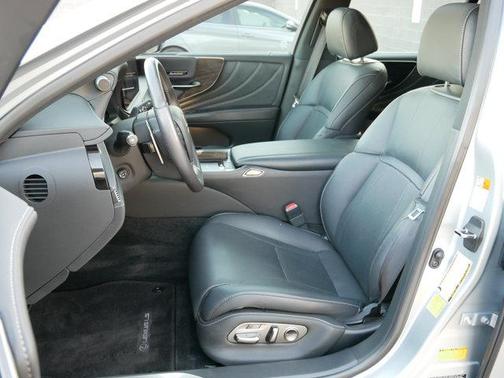 2022 Lexus LS 500 Base