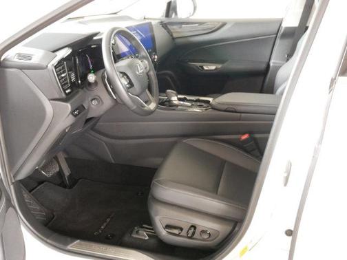 0085 2025 Lexus NX 350h Premium
