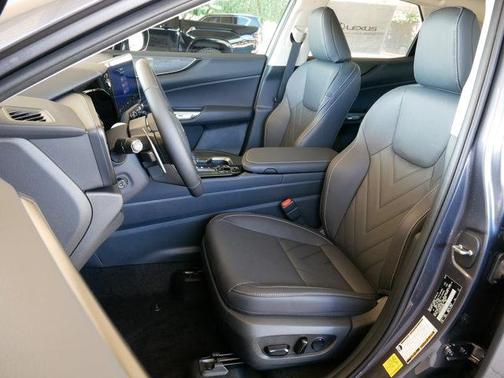 2026 Lexus NX 450h+ NX 450h+ Luxury