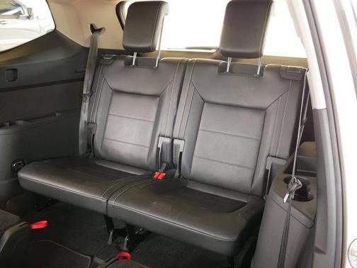 2022 Volkswagen Atlas 3.6L SE w/Technology